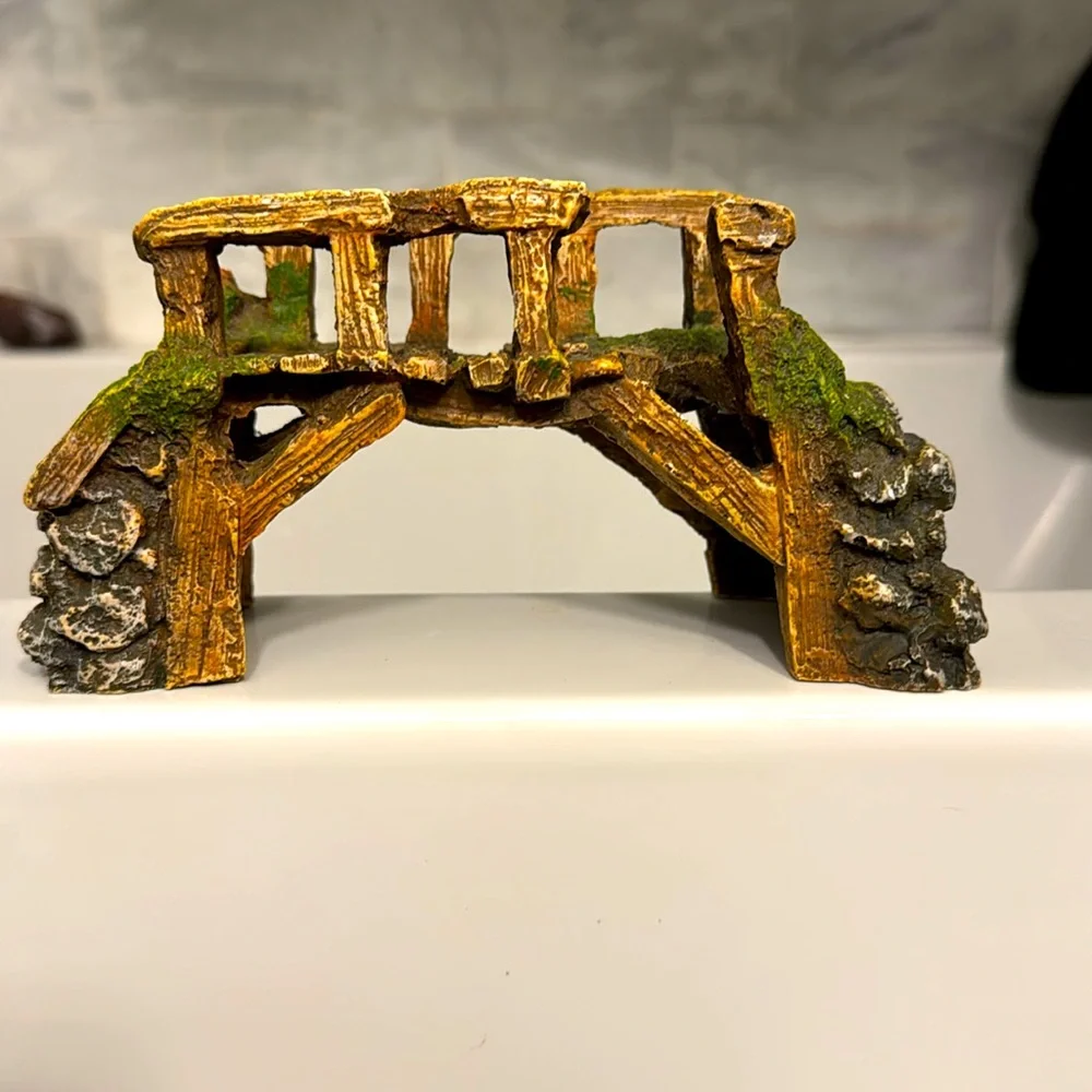 Aquarium Fish Tank Decor Ornaments Stone Bridge Cave Tunnel 6.75